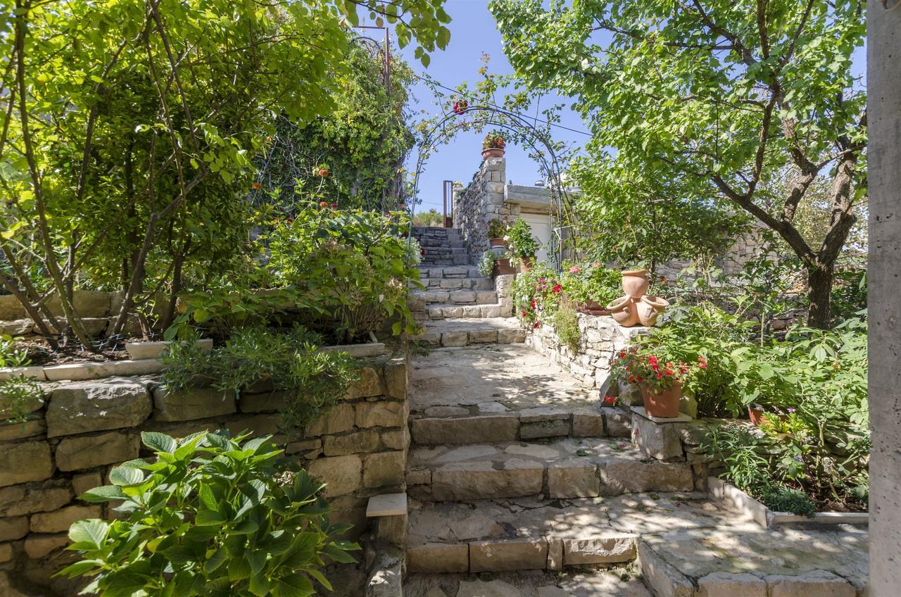Вилла House Fanita Сплитска Экстерьер фото